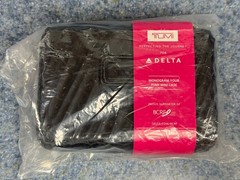 TUMI For DELTA BLACK Hard Shell Suitcase Amenity Travel Kit NEW IN PLASTIC