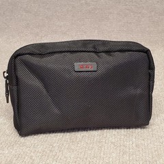 Tumi for Delta Black Travel Toiletry Cosmetic Bag Zipper Pouch Red Logo Bag