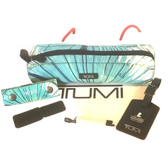 TUMI Accent Kit St Jude Children&rsquo;s Hospital Paint Splatter Blue Pouch NEW DESIGN