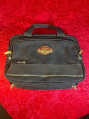 Ricardo Beverly Hills Travel Toiletry Bag Or Organizer