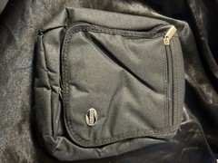 American Tourister Hanging Toiletry Bag Travel Organizer Cosmetic Case Black