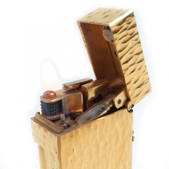 Dunhill Logo engraved all-over pattern lighter – DUTY FREE
